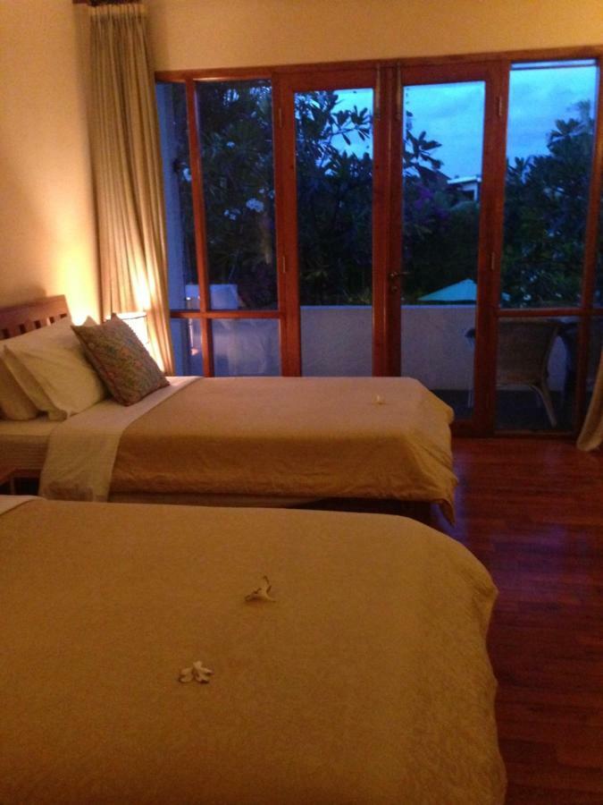 Villa Kunang Seminyak Exteriör bild